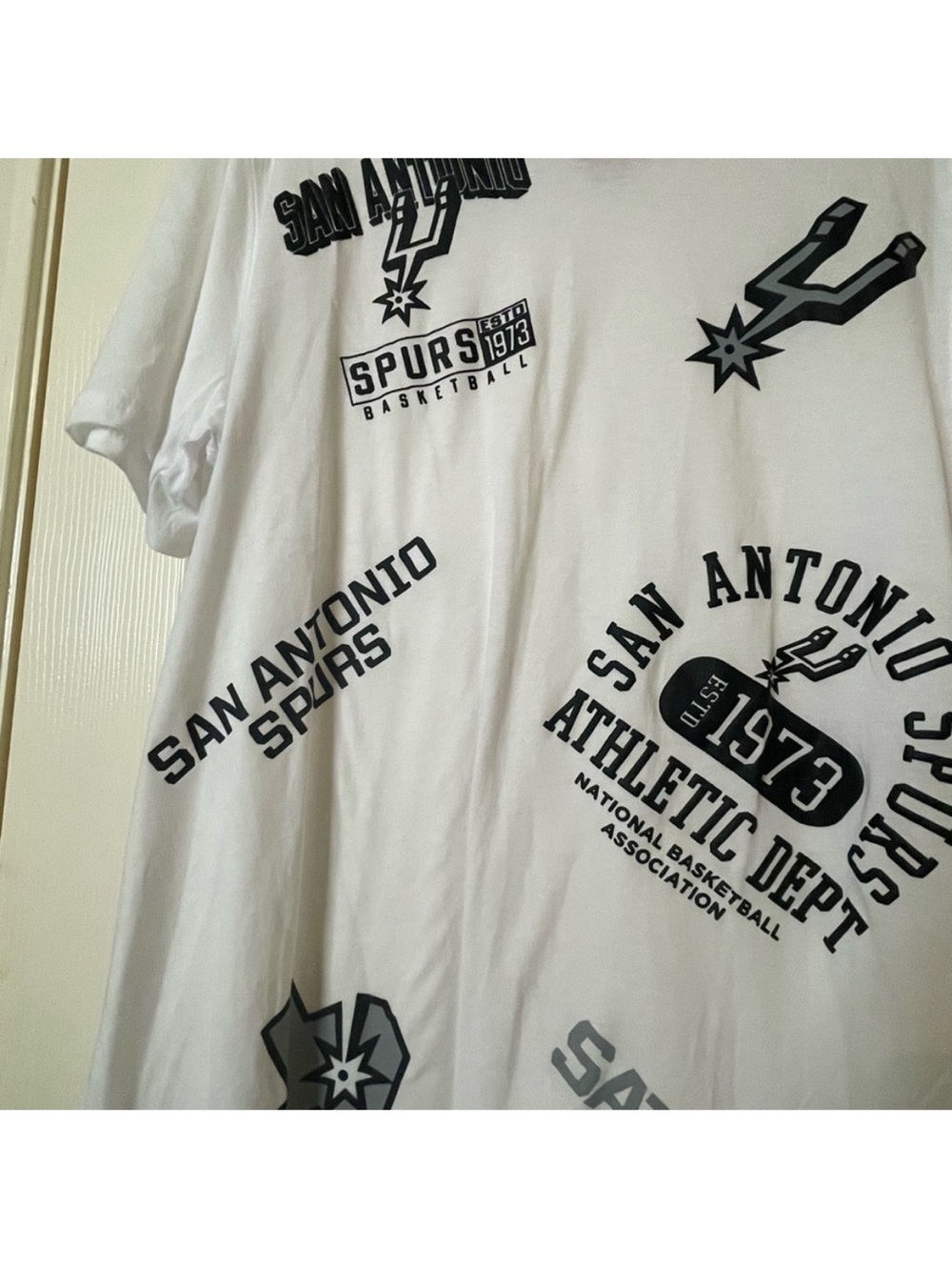 Ultra Game NBA San Antonio Spurs Size: L - Picture 3 of 5